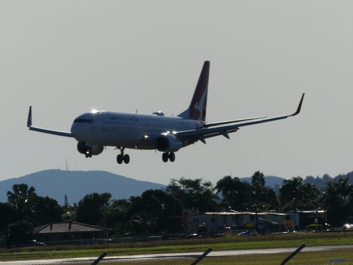 P1350889