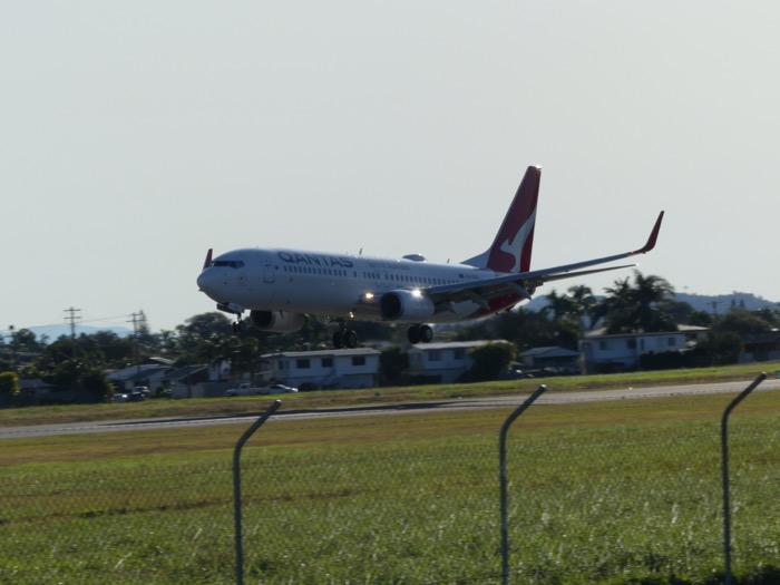 P1350891