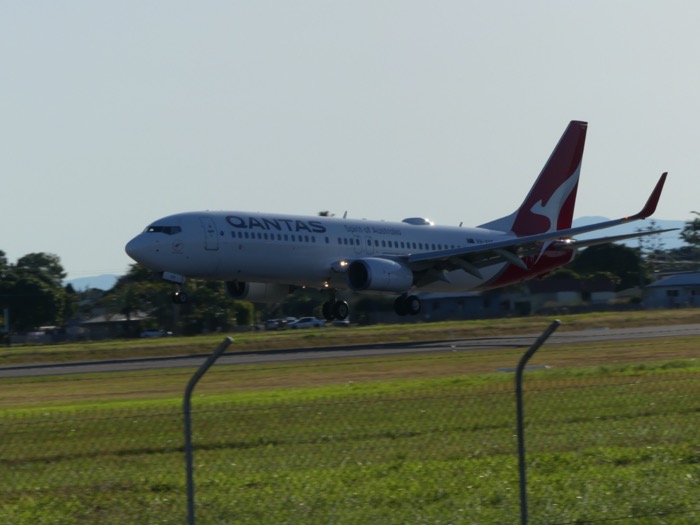 P1350893