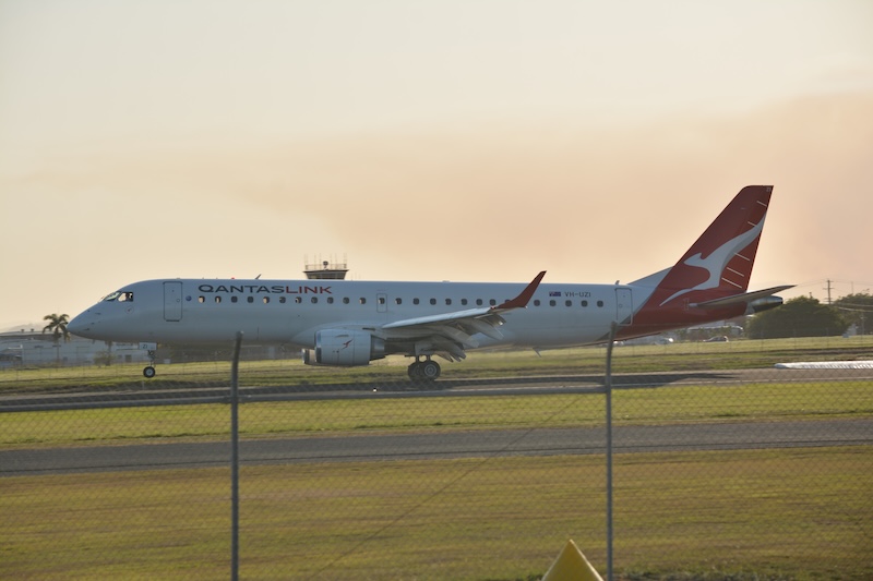 Qantas E190